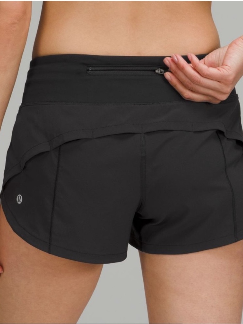 Lululemon | Speed Up Low Rise 2.5” Shorts Black 8 - Picture 4 of 9